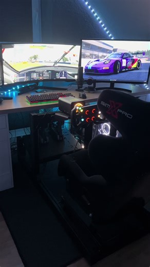 Neues Setup ist da😍 @olli_mx109 @mo_ritz1️⃣3️⃣🏍️ #simagicevopro #simlab #simrig #simagicevo