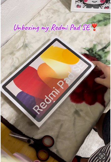Unboxing the Redmi Pad SE: A Detailed Review