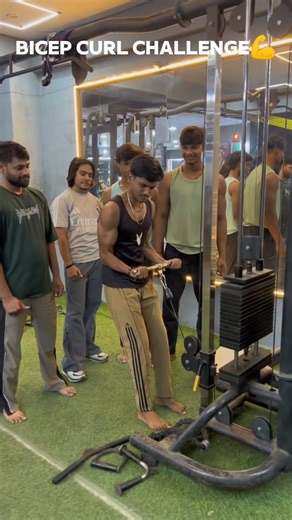 bicep curl challenge in gym #shortsfeed #funny #shortvideo #motivation #viralshort #gym #gymshorts