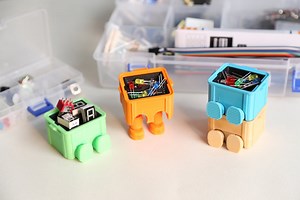 3D Printed Mini tool boxes with little feet, so cute!