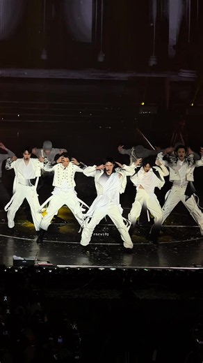 EXO 'Crown' Live: EXhorizon Jakarta Day 2 Highlights
