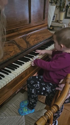 Kaylee age 4 1st lesson | Robert S. Weiner