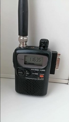 Communications receiver Icom IC-R2...
