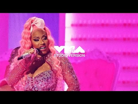 Nicki Minaj - VMAs Medley (Studio Version)