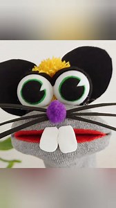 DIY Mouse Sock Puppet #sockpuppet #holidaycrafts #shemarkcrafts | Shemark Crafts