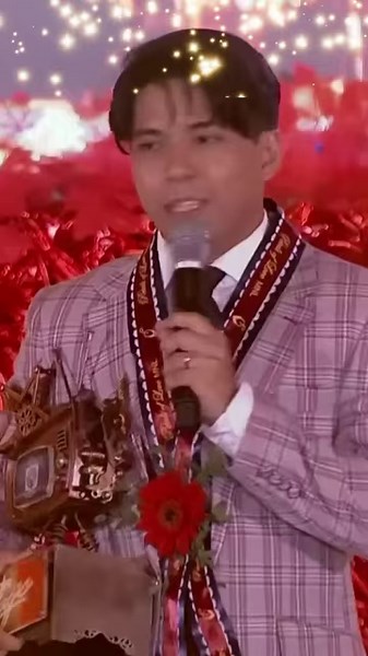 125K views · 4.5K reactions | 20 YEARS OF LOYALTY: Congrats, CJ & Nash! Watch the highlights and FULL LIVESTREAM of #StarMagicalChristmas2024 on the Star Magic YouTube channel! | STAR MAGIC | Facebook