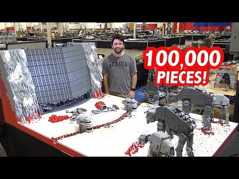 Giant LEGO Battle of Crait by Solid Brix Studios! Custom Star Wars