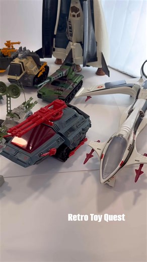 1989 G.I. JOE: A Real American Hero 🇺🇸 The 1989 lineup • 🧞‍♂️📘 #gijoearah (Some items shown courtesy of Jason Hogue) #gijoe #gijoecollector #vintagetoys #retrotoys #80stoys #toycollector #actionfigures #hasbro #retrotoyquest | Retro Toy Quest