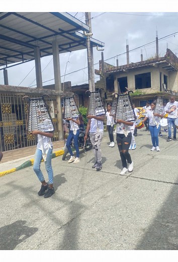 Discover Banda Marcial Performances of 'Faded'