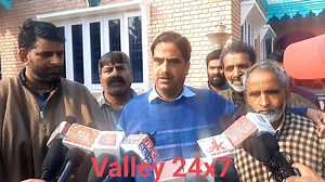 Apni Party leader Imtiyaz Parray lashes out on Political Rivals Says if I will open my mouth their shops will be closed forever My Father late Mohammad Yousuf Parray(Kuka Parray) has done tremendous development in his era but my sin is I am his Son and these people(politician ( have nothing to sell in the market and using word Ikhwani against me to emotionally blackmail voters | Valley 24×7