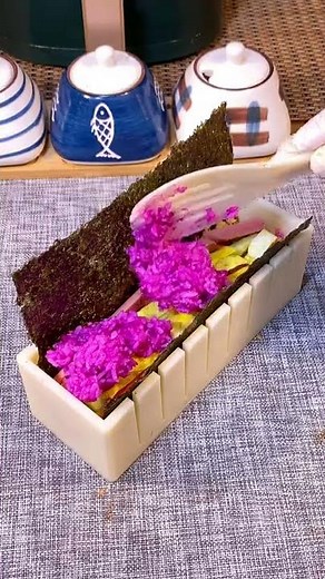 How To Make sushi roll pretty and fancy