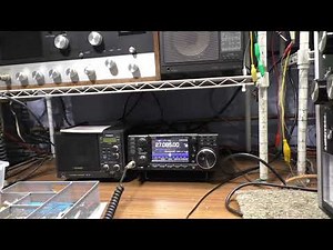 Icom 7300, CB local rag chewing with the infamous "Living Legend"