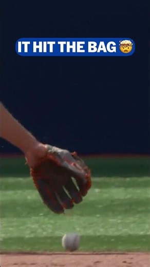 Gunnar Henderson had this ball played perfectly ... until the baseball had other plans 😳