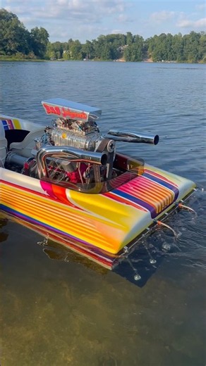 #fyp # #classicboat #boatcommunity #sanger # #canalboatlife # #boatlife #speedboat