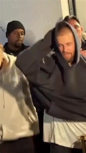 1.4K views · 36 reactions | La música mexicana es su nueva obsesión  Justin Bieber lo vuelve a hacer y ahora sorprende tocando al ritmo de la banda Fuerza Regida. ¡Estamos listos para la era “Lilbieber regional”!  | Concert Live Entertainment | Facebook