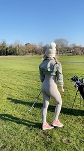 Lucy Robson on Instagram: "Want to avoid mistakes and make club selection easier? ⛳️ @blueteesgolf"