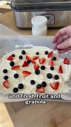 Frozen yogurt bark homemade
