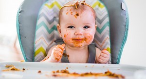 How to prepare baby food safely