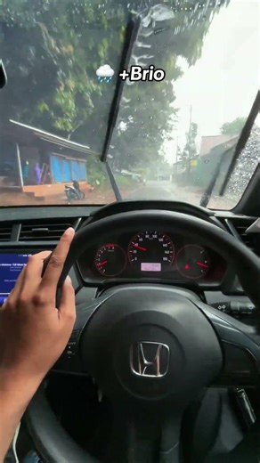 Honda brio ini menggunakan Head unit android #hondabrio #headunitandroid