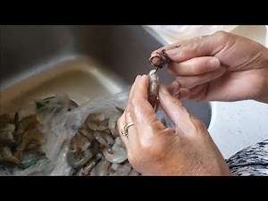 How To Easily Devein Shrimp | Pro Tip Without Using A Knife!