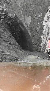 The process of unloading sand and gravel by a self-unloading ship at the shore #sand and gravel #self-unloading ship #canal #unloading ship #crew #loading and unloading ship #ore #phosphate rock #sand and gravel #fine sand #decompression video | Unloading Sailors