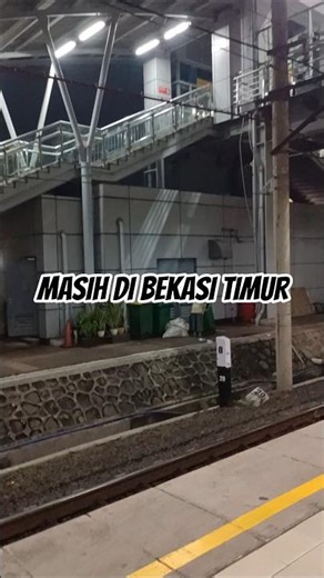 STILL AT EAST BEKASI STATION #train #railfansindonesia #indonesiatrain