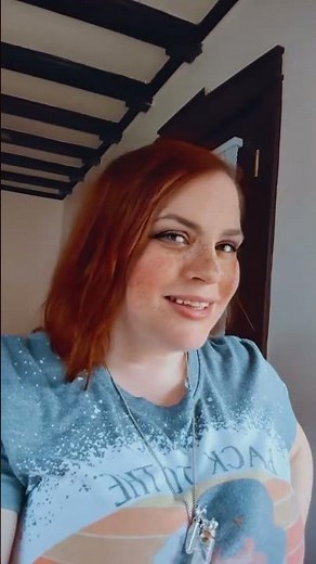 Redhead with Freckles: A Captivating Close-Up#redhead #freckles #beauty #naturalbeauty