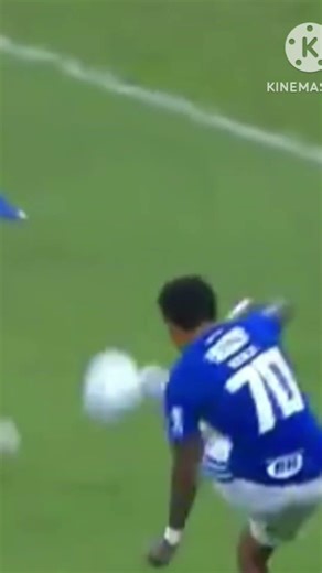 WATCH THE GOAL THAT GAVE CRUZEIRO THE VICTORY IN THE 2-1 MATCH AGAINST BAHIA