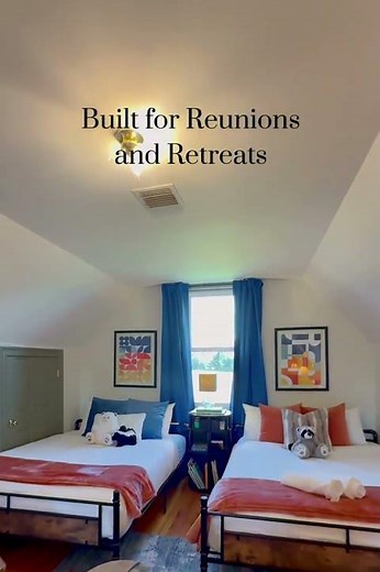 Massanutten VA Vacation Rental Game Room 🕹️ Arcade + Foosball • Large Group Rental