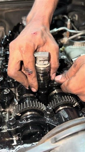 How to injector remove #automobile #handpumpautomationmotorfixing #mechanic