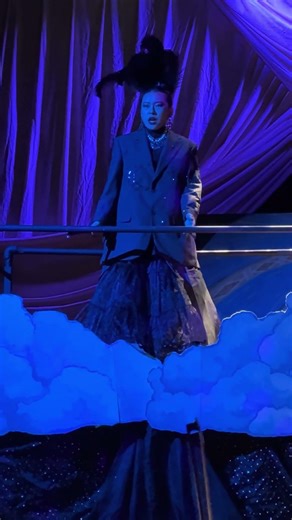 Come to the Opera! #shortsfeed #opera #themagicflute #mozart #music #amoreopera #operasinger