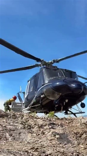Bell 412 Firefighting Toe-In Landing | ValennnPalermo & Ignabarcala