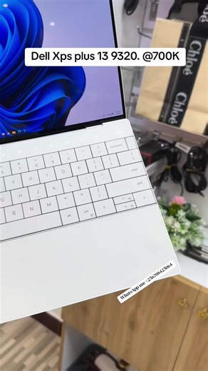 Dell Xps plus 13 9320. @700Kugx Shipping takes 3 to 5dayz from Dubai to ug Specs TOUCH SCREEN 4K SCREEN RESOLUTION TOUCH BAR processor: core i7 generation: 12th Gen processor type: Intel (R) Core (TM) i7-1240P CPU @ 1.70GHz (16CPUs)~ RAM: 32GB SSD: 1TB