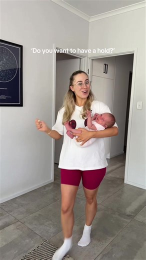 Heartwarming Newborn Baby Cuddles