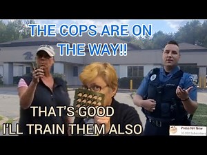 POST OFFICE EMPLOYEE HIDES FROM CAMERA*COP IS CONFUSED* 1ST AMENDMENT AUDIT