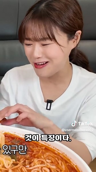 덜 유명한 먹방 유튜버 TOP 7