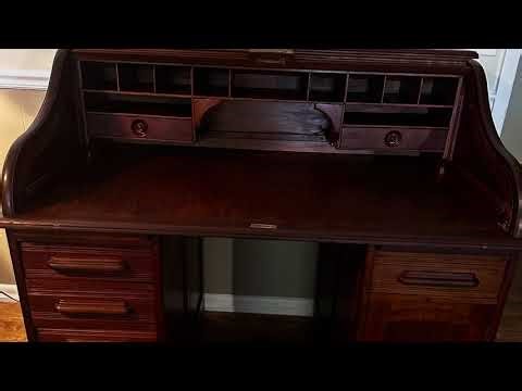 A Beautiful Roll Top Desk back to life!