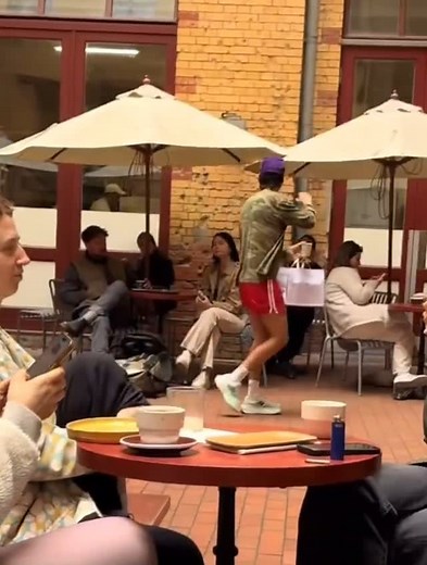 Harry Styles Updates ♡︎ on Instagram: "Harry in Berlin recently! via niamhpaddock"