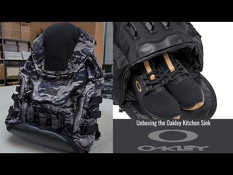 Unboxing The Oakley Kitchen Sink Backpack