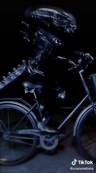 Its just a ride #fyp #aliens #xenomorph #cycle #ride