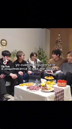 sólo me gustan todos los coreanos https://media.tenor.com/xeU-PMkn32wAAAAM/jungkook-taehyung.gifhttps://media.tenor.com/ehMENhd_cxwAAAAM/sf9-rowoon.gif🤫🤫🤭
