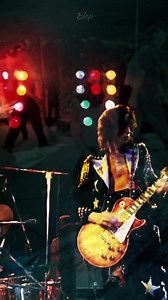 The brilliant Classic Double Band are back, celebrating two of the greatest and most influential bands of our time...Led Zeppelin and The Doors! This is live music at it’s finest💥🎸 “Break on through to the other side” of ordinary live music nights and witness the electrifying performance of our tribute band, capturing the essence and energy of Led Zeppelin and The Doors. It’s not just a concert; it’s a celebration of rock’s golden age!🖤 🗓️ FRI 23 FEB 👉️ https://skiddle.com/e/37162640 🎟️ Ex