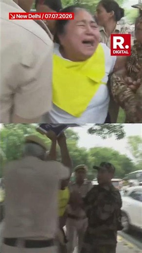 Tibetan Activists Protest Outside Chinese Embassy In New Delhi, Demanding 'Free Tibet'