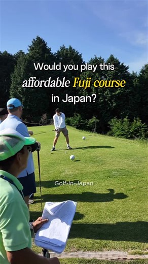 Would you play this budget-friendly Fuji course in Japan? 🤔 Set in the foothills of Mt. Fuji, Tomei Fuji Country Club delivers wide fairways, fun elevation changes, and unforgettable mountain views during the round. Just about 90 minutes from Tokyo, it’s an easy escape for golfers looking to play near Fuji without the crowds. Perfectly paired with a stop at Gotemba Premium Outlets for shopping before or after your round. Single-player friendly and great value, it’s a solid choice for both solo 