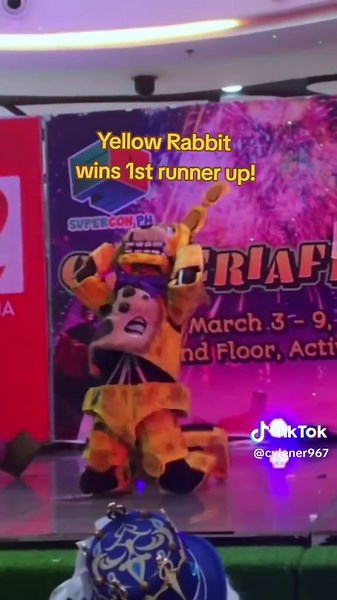 I ALWAYS COME BACK! Yellow Rabbit wins 1st Runner Up! Look who's still falling in line with the 1ST RUNNER UP cosplay streak~ My acting and character portrayal since Art Design class surely is paying off! Special thanks to: Kyozu as stuntman Chin Chin for the make-up Cordis Die for the video footage Moe Kurii for the pics Lan Lan for the pics (2) TEAM CYLENERS CAVITE COSPLAYS OFFICIAL 1 SOUTH COSPLAY SUPERCONPH FAZBEAR COS ENTERTAINMENT For the love and support as always! 💜✨ #cosplay #fnaf #yel