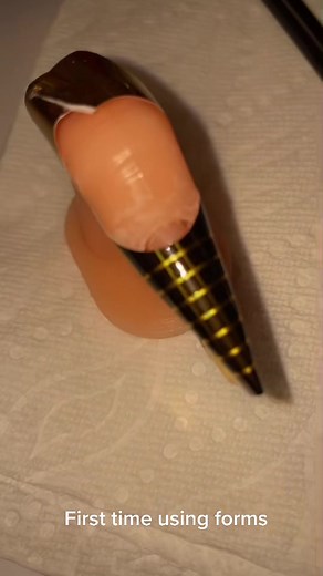First time using forms💗 (Ignore my nails) #nailtech #nailforms #nailformsnotips #beginernailtech #nailtech #nailtutorial #springnails2022 #newnails #nails #fyp #summernails2022 #gel #acrylicnails #nailideas #nailinspo #springnailart #naturalnails #canadiannailtech #nailform #nailshape #practicenails #beginer #naildesigns #nailsartvideos #neutralnails #minimilistnails #acrylics #spring2022 #summer2022 #2022