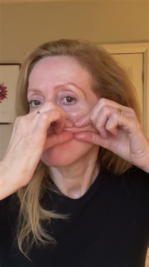 INSTANT Jowl Lift in 60 Secs! The Jawline Shaping Secret #JowlLift #JawlineSecret #InstantLift