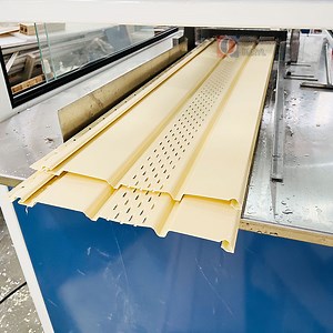 [Hot Item] American-Lap PVC Exterior Wall Cladding Siding Panel Production Line Manufacturers
