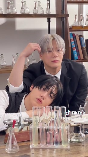 TikTok의 ASTRO 아스트로