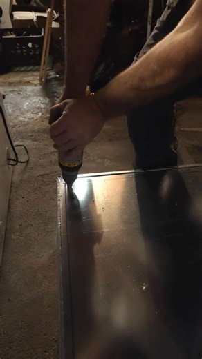 41 reactions | Plongez dans les coulisses d’une installation de centrale chez l’un de nos clients  Découvrez comment nous installons une centrale tout en veillant à la performance et à la durabilité de chaque pièce. | Climatisation Duplessis | Facebook